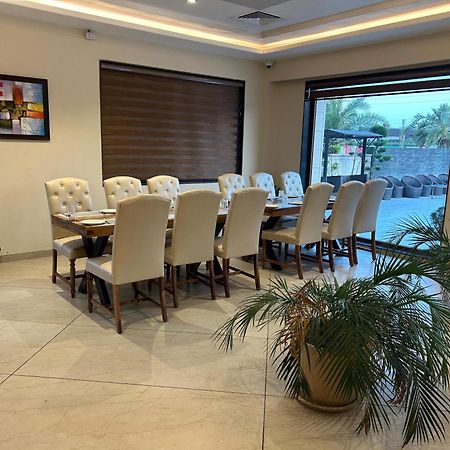 The Imperial Prime Clarks Inn Suites, Bhilwara Esterno foto