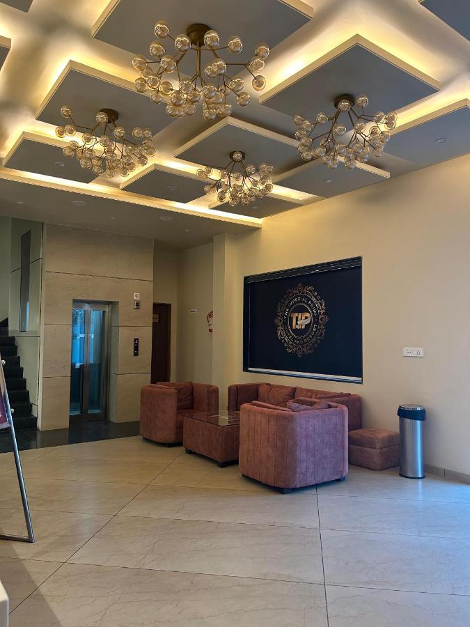 The Imperial Prime Clarks Inn Suites, Bhilwara Esterno foto