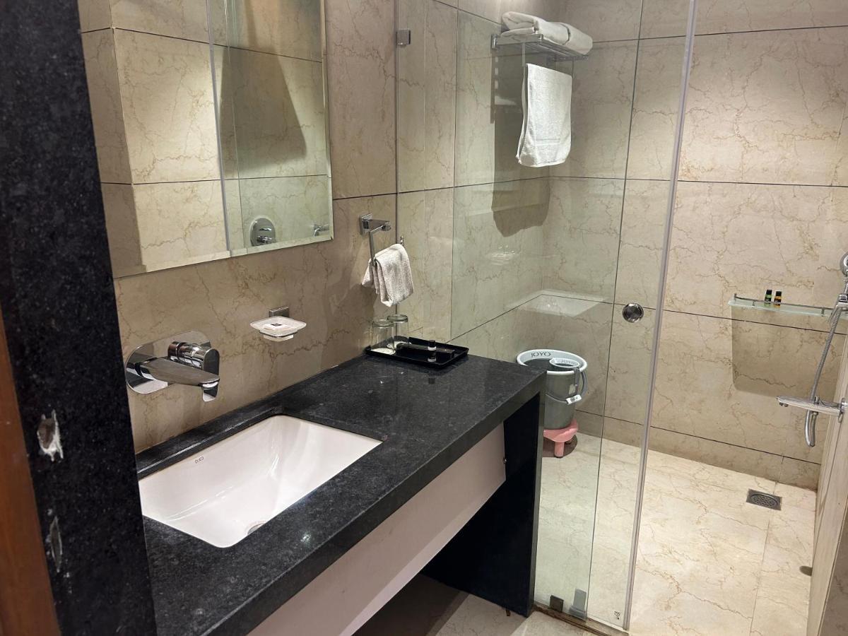 The Imperial Prime Clarks Inn Suites, Bhilwara Esterno foto